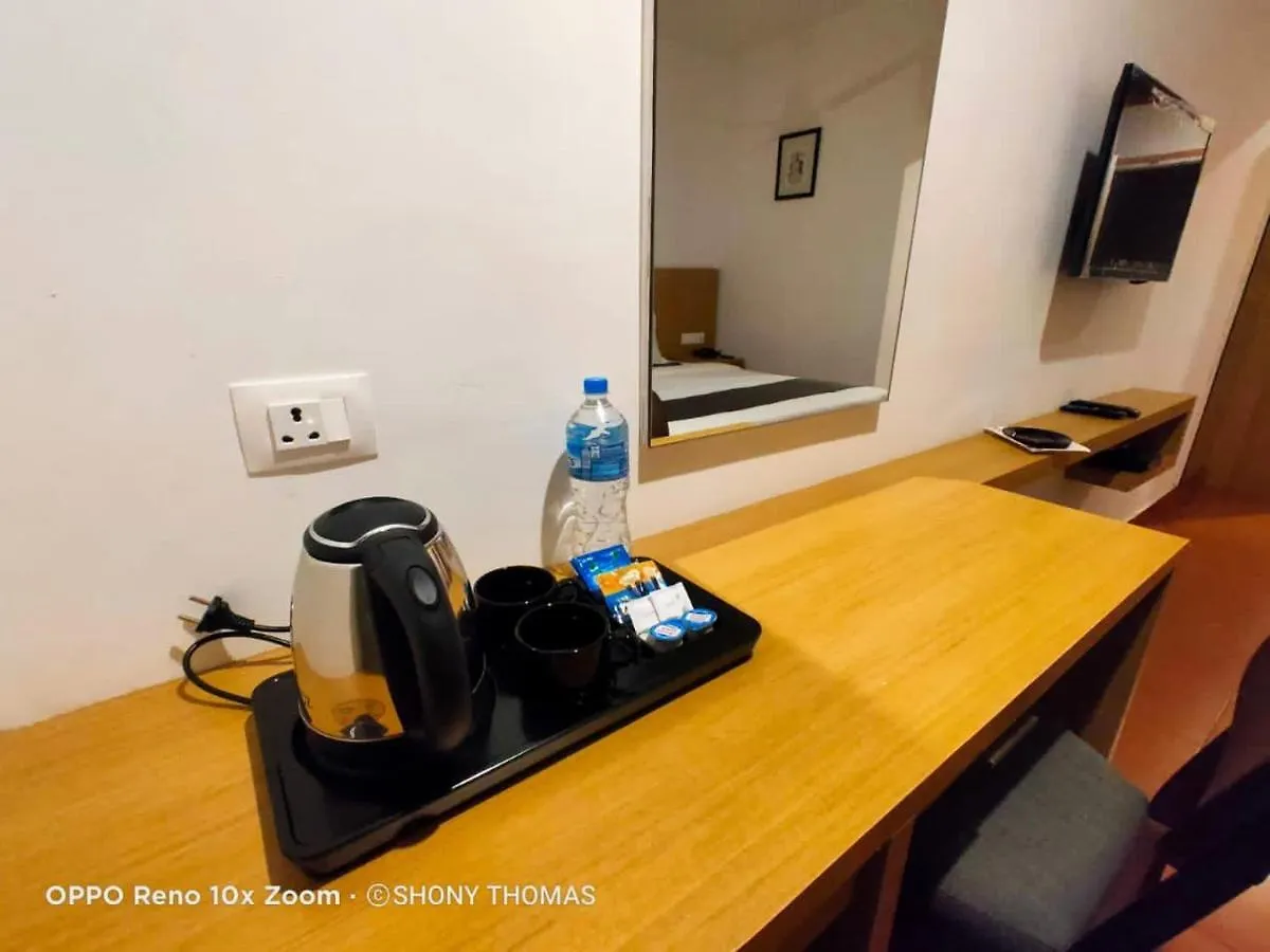 Agincourt Kuttikkanam Hotell Pīrmed